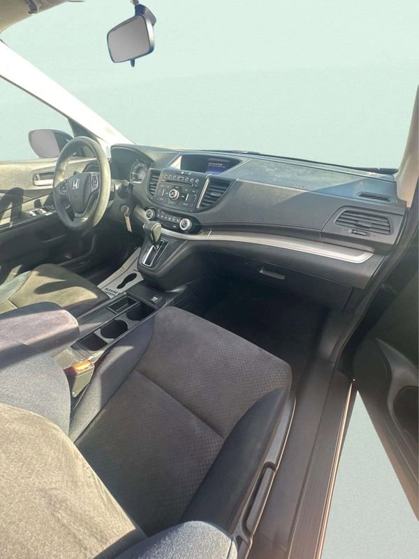 Used 2016 Honda CR-V LX image 4