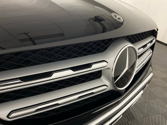 Used 2022 Mercedes-Benz GLC 300 4MATIC image 9