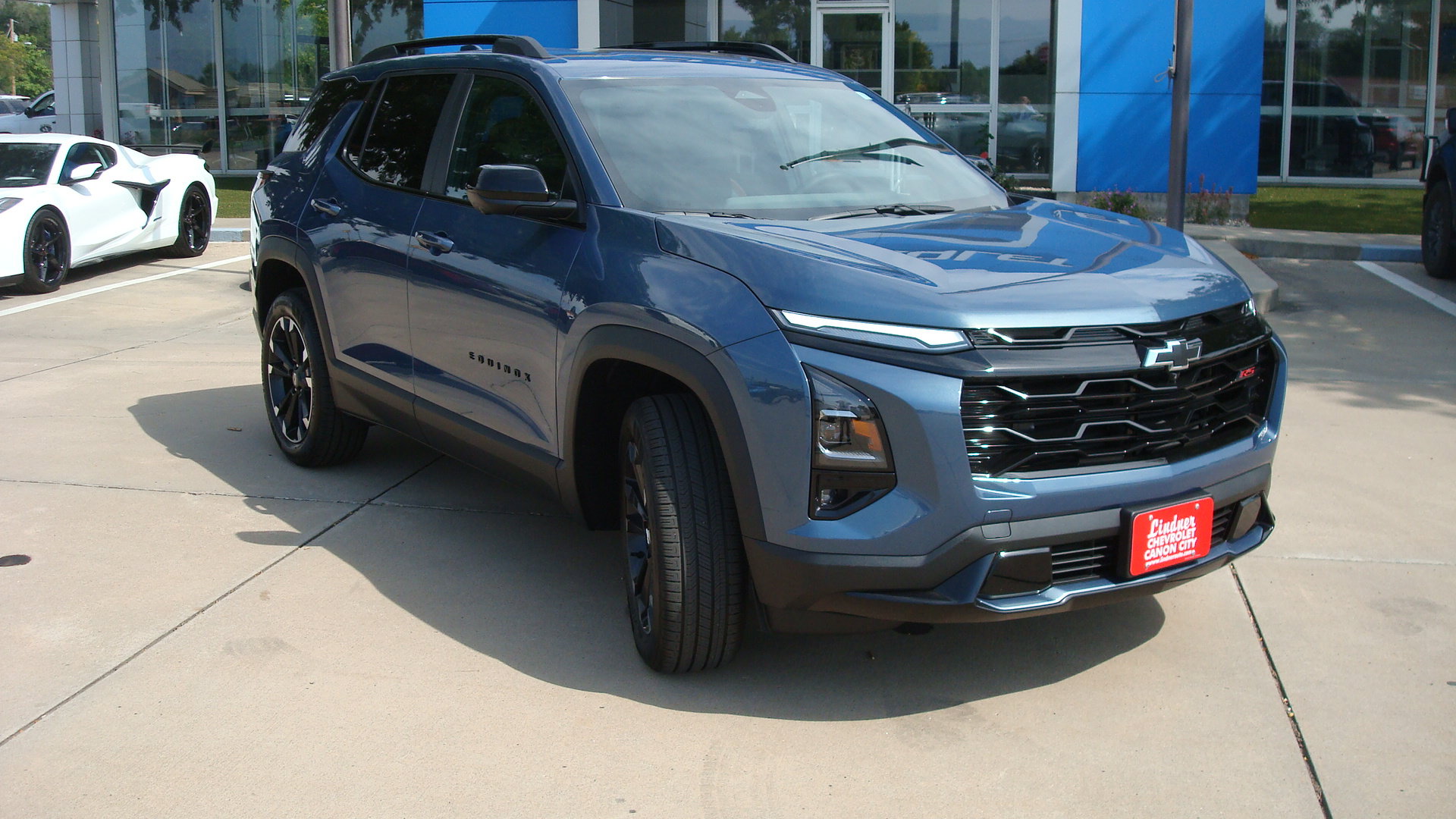 New 2027 Chevrolet Equinox RS w/ Safety and Technology Package AWD/4WD image 3