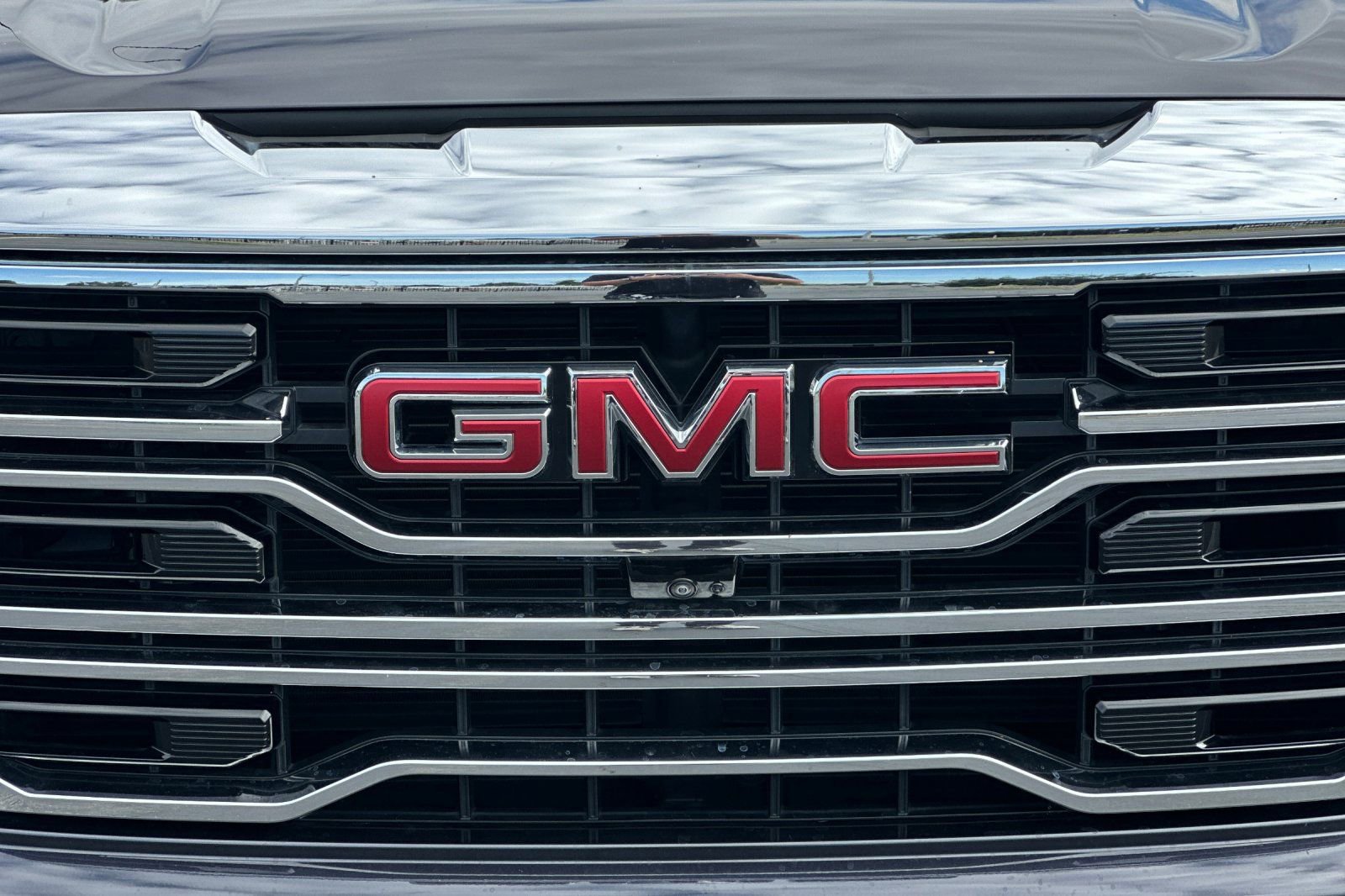 Used 2024 GMC Sierra 1500 SLT w/ SLT Premium Plus Package AWD/4WD image 46