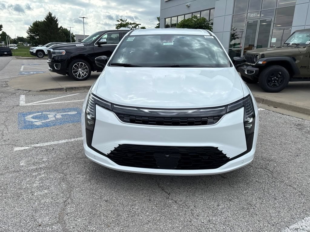 New 2027 Chrysler Pacifica Select FWD image 10