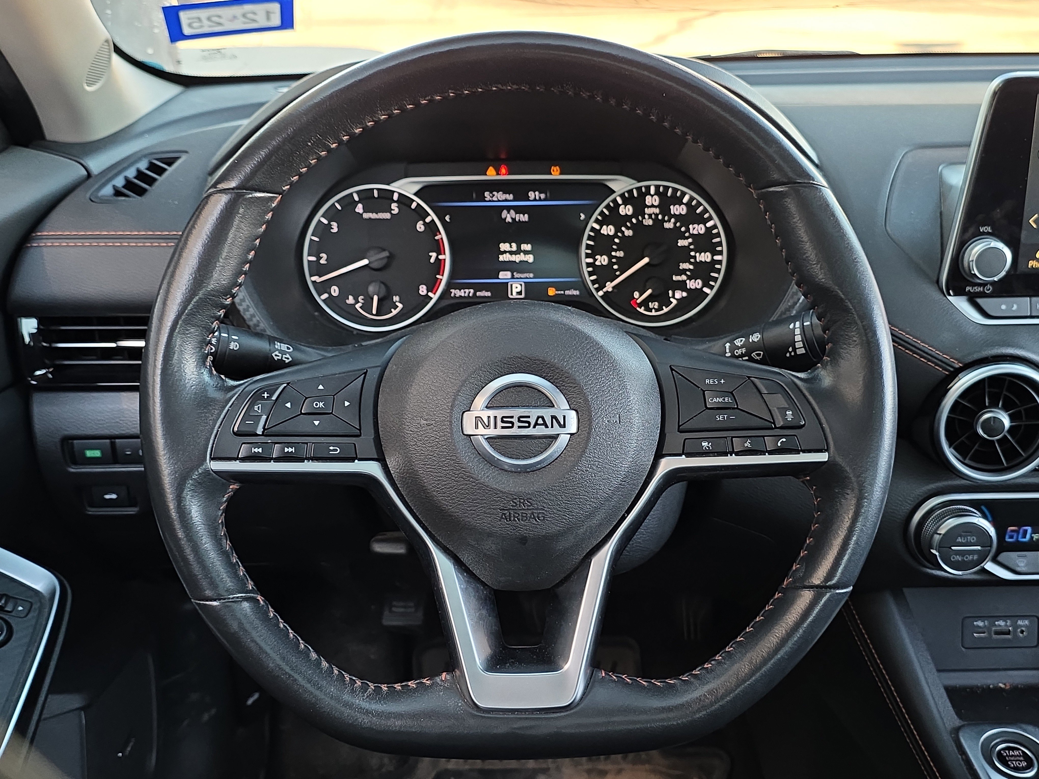 Used 2022 Nissan Sentra SR w/ SR Premium Package image 9