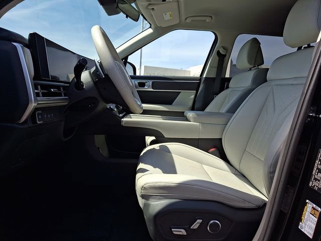 Used 2026 Hyundai Santa Fe SEL AWD/4WD image 14