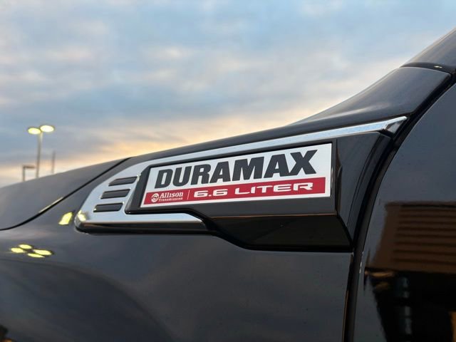 Used 2024 GMC Sierra 2500 Denali w/ Denali Reserve Package image 14