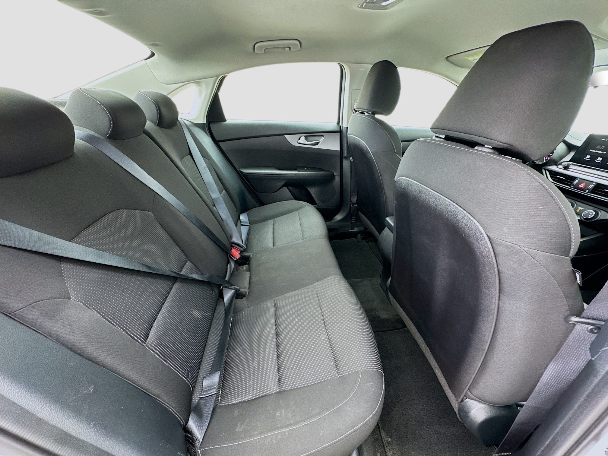 Used 2021 Kia Forte LXS FWD image 17