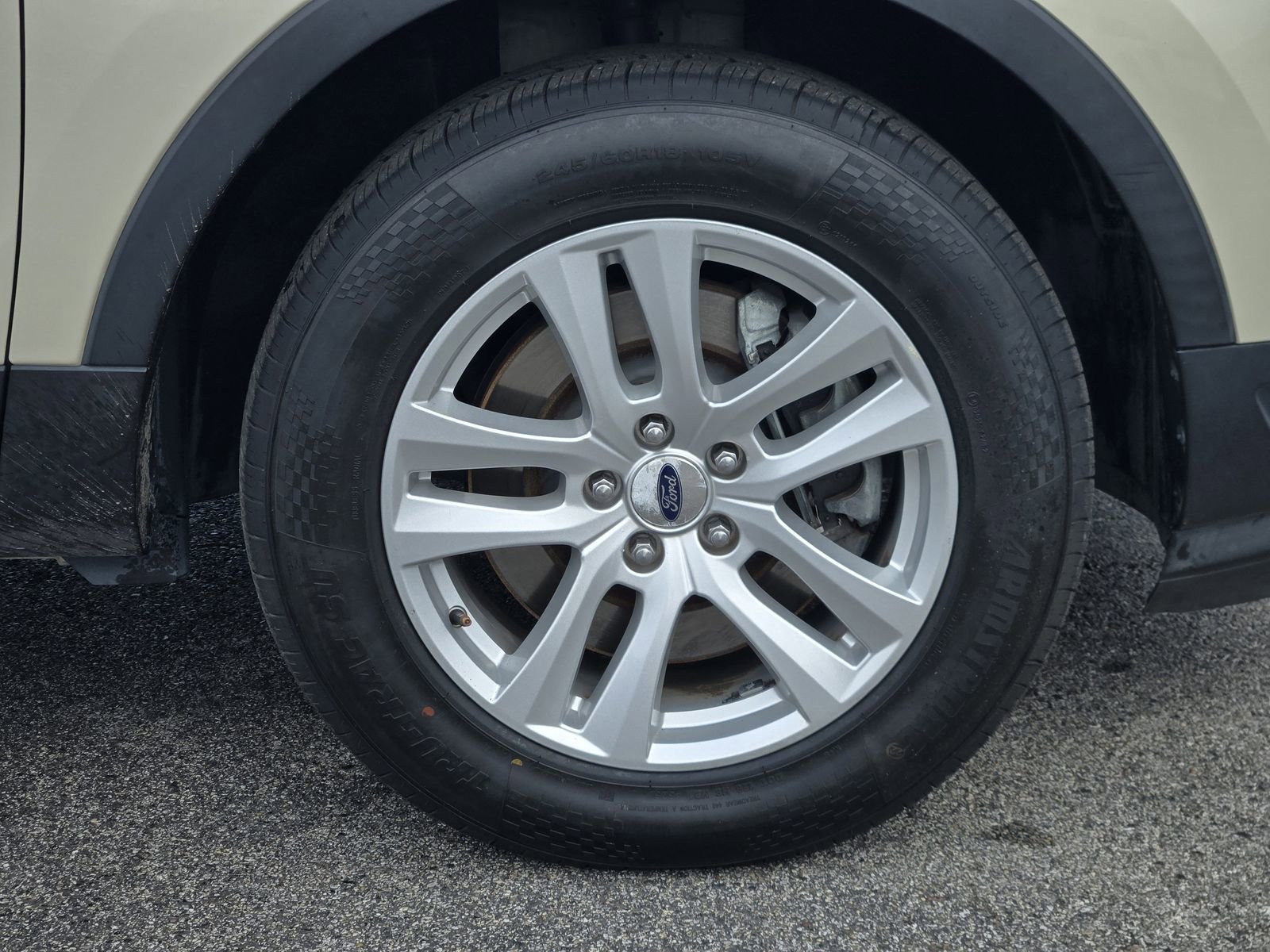 Used 2018 Ford Explorer XLT w/ Equipment Group 202A image 11