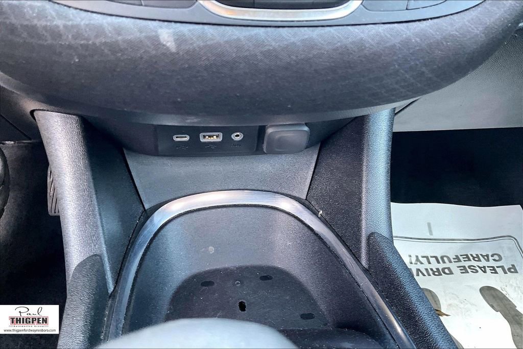 Used 2022 Chevrolet Malibu LT image 31