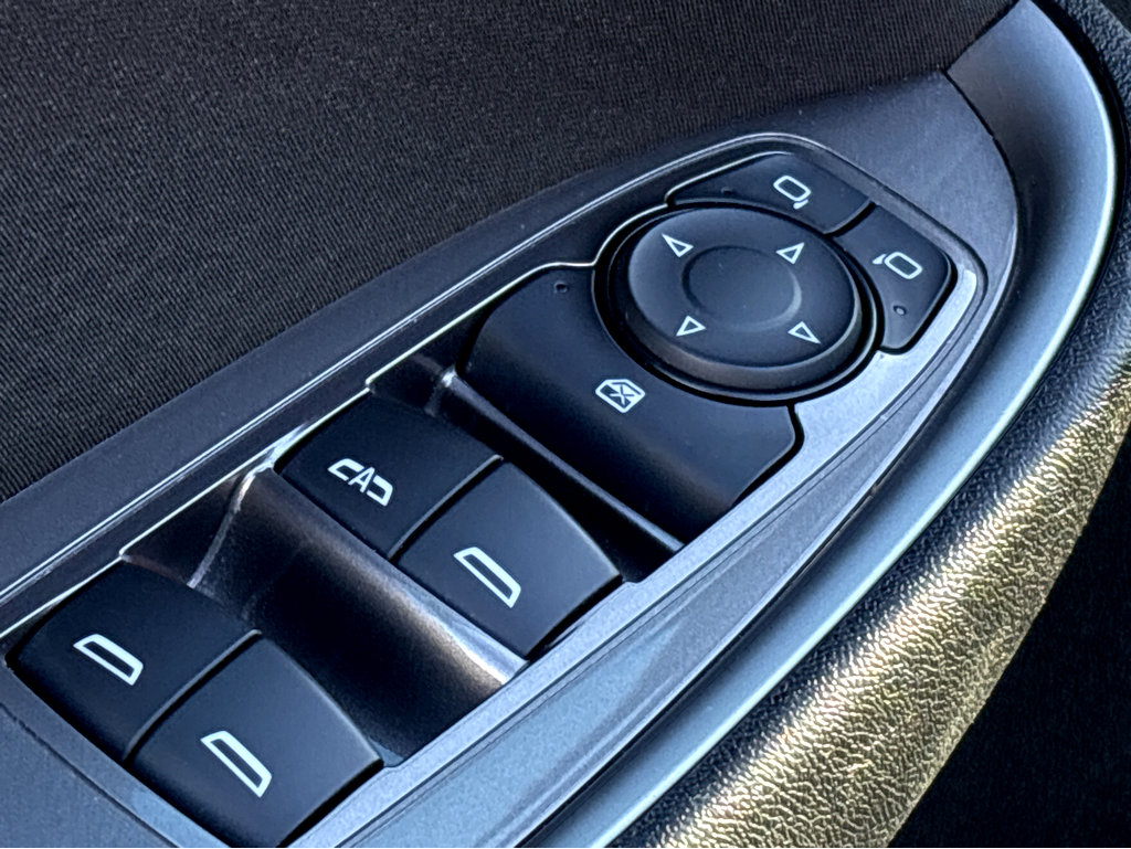 Used 2024 Chevrolet Malibu LT image 21