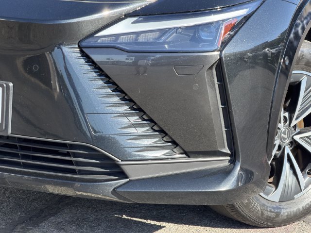 Used 2024 Lexus RZ 300e Premium w/ Technology Package FWD image 8