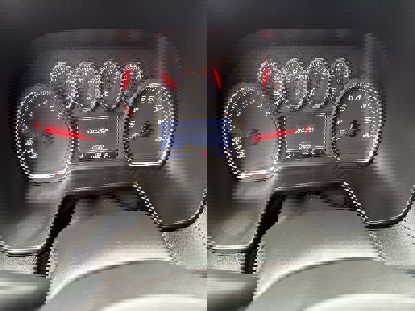 Used 2021 Chevrolet Suburban RST w/ Luxury Package image 9