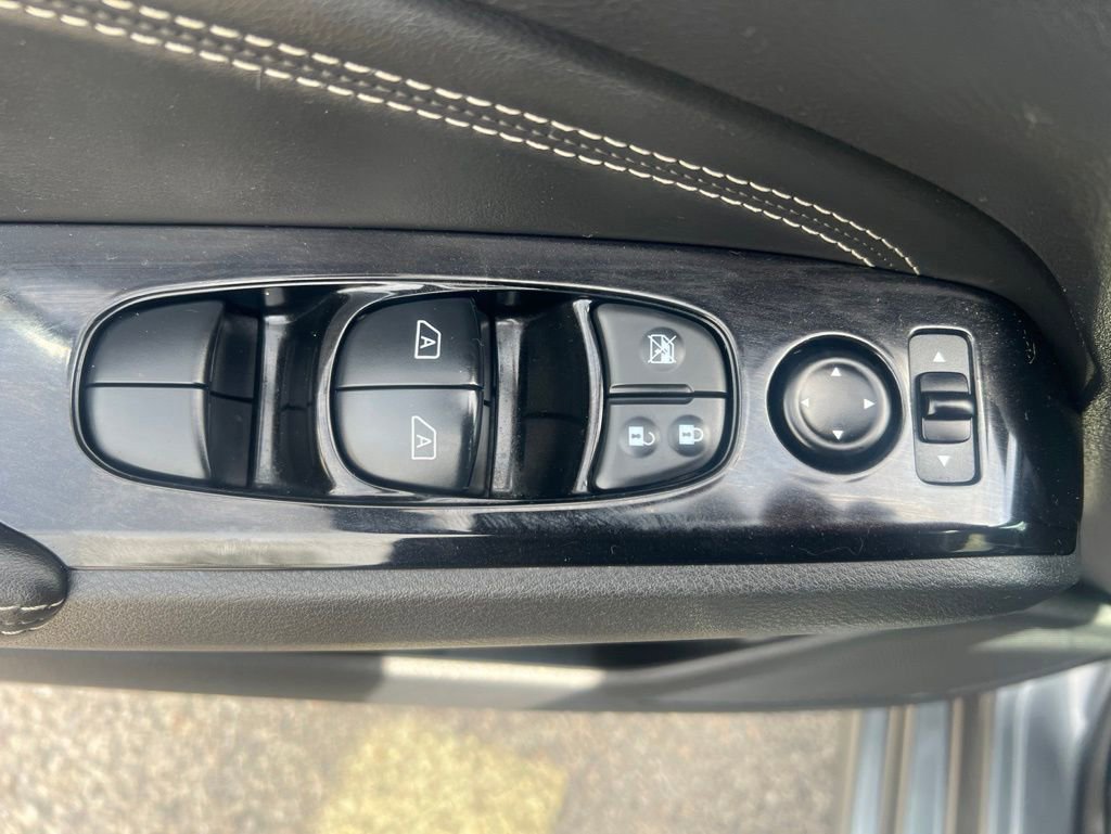 Used 2020 Nissan Altima 2.5 SV FWD image 48