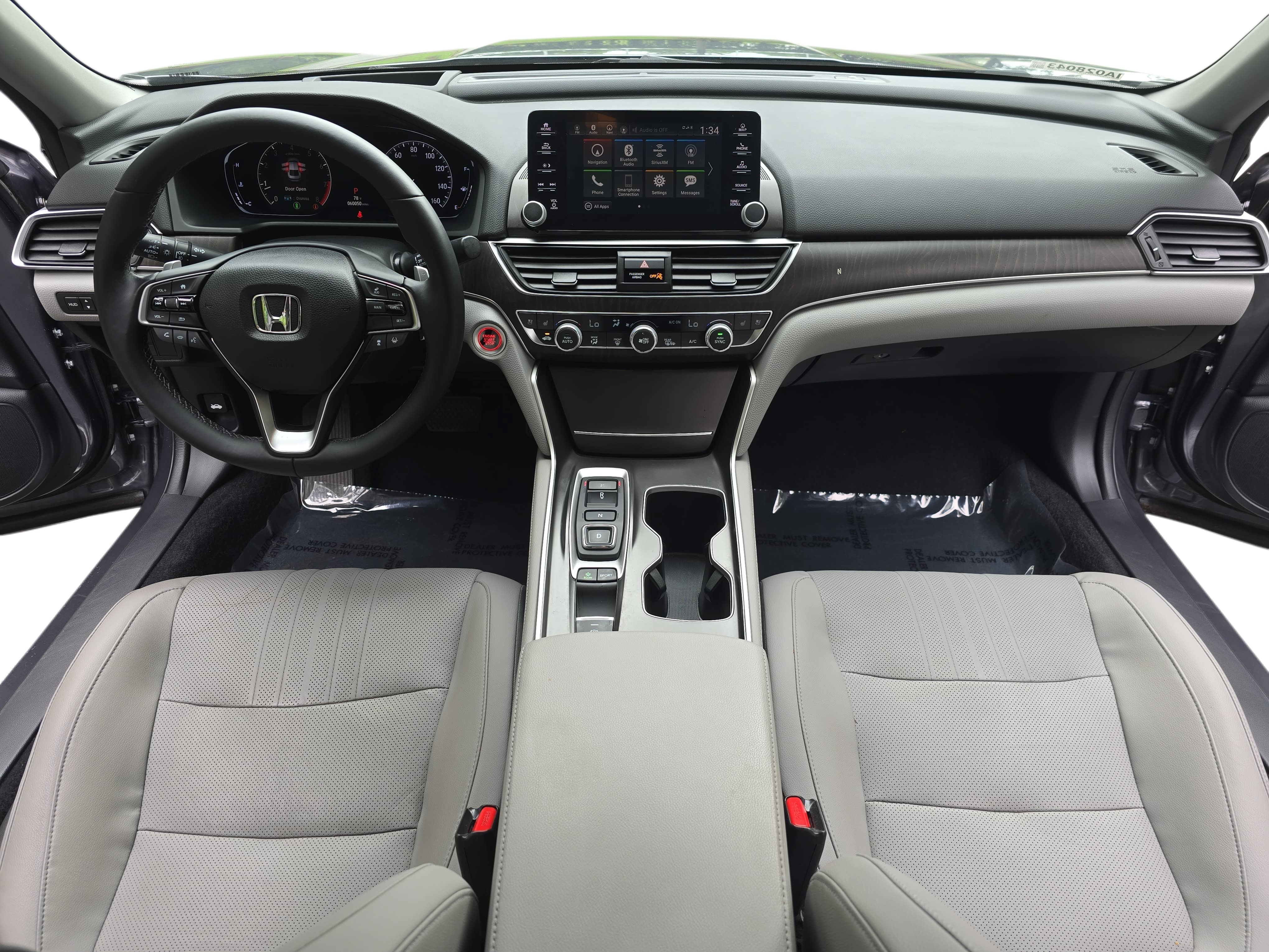 Used 2018 Honda Accord Touring image 9