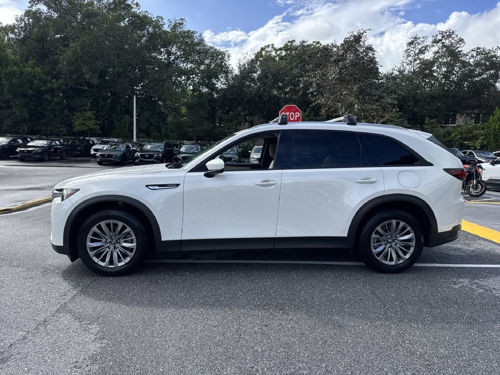 Used 2024 MAZDA CX-90 Plug-In Hybrid w/ Preferred AWD/4WD image 11