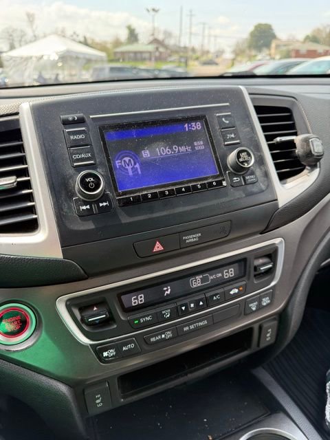 Used 2017 Honda Ridgeline RTL image 10