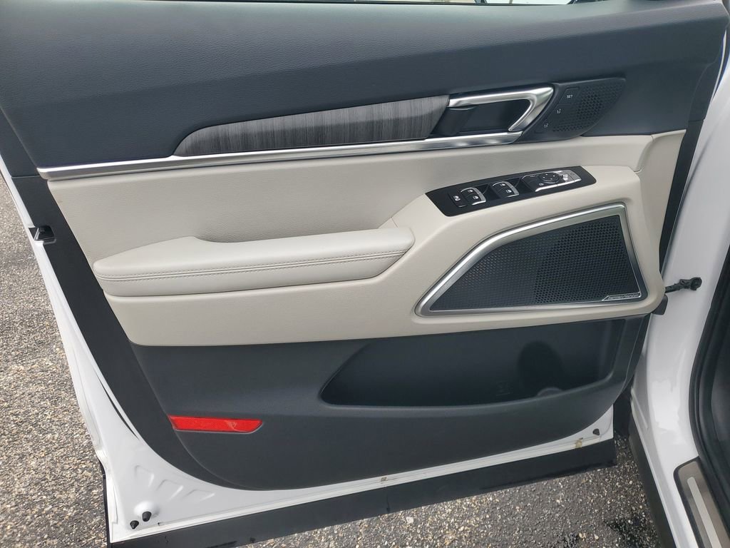 Used 2023 Kia Telluride SX image 8