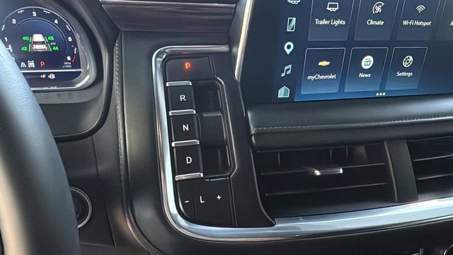 Used 2024 Chevrolet Tahoe Z71 AWD/4WD image 25