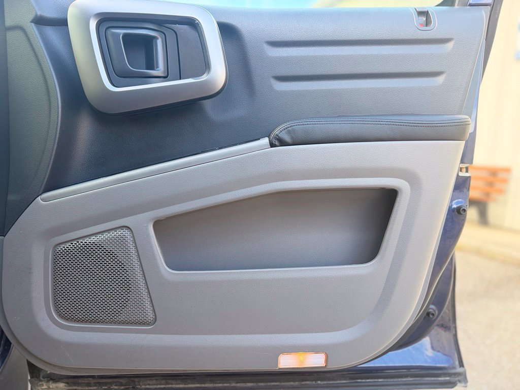 Used 2013 Honda Ridgeline RTL image 18