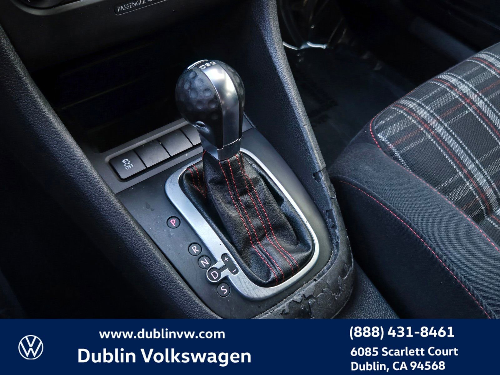 Used 2013 Volkswagen GTI Wolfsburg Edition FWD image 15