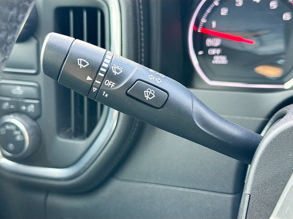 Used 2020 Chevrolet Silverado 1500 LT w/ Texas Edition RWD image 12