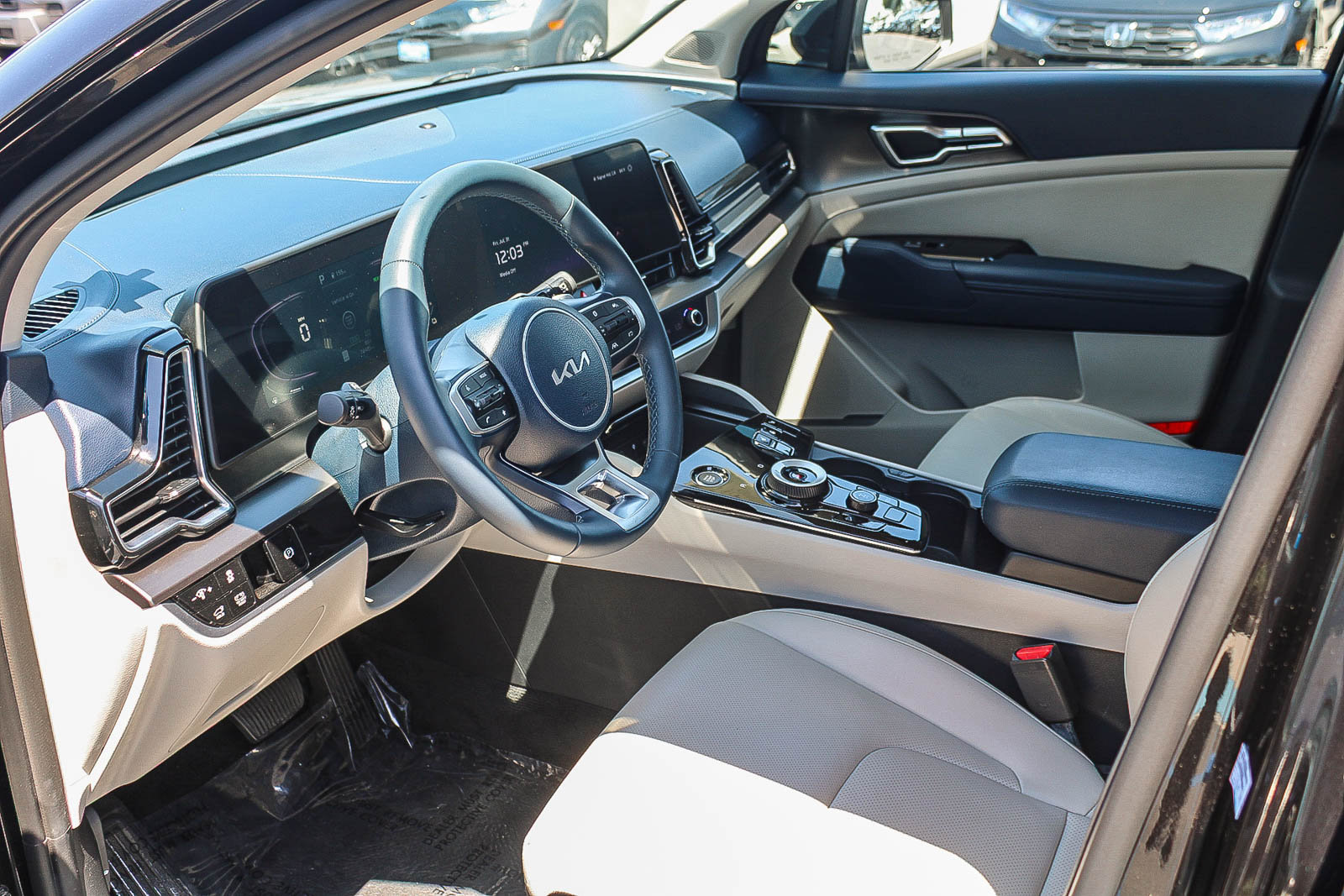 Used 2023 Kia Sportage EX w/ EX Premium Package AWD/4WD image 19