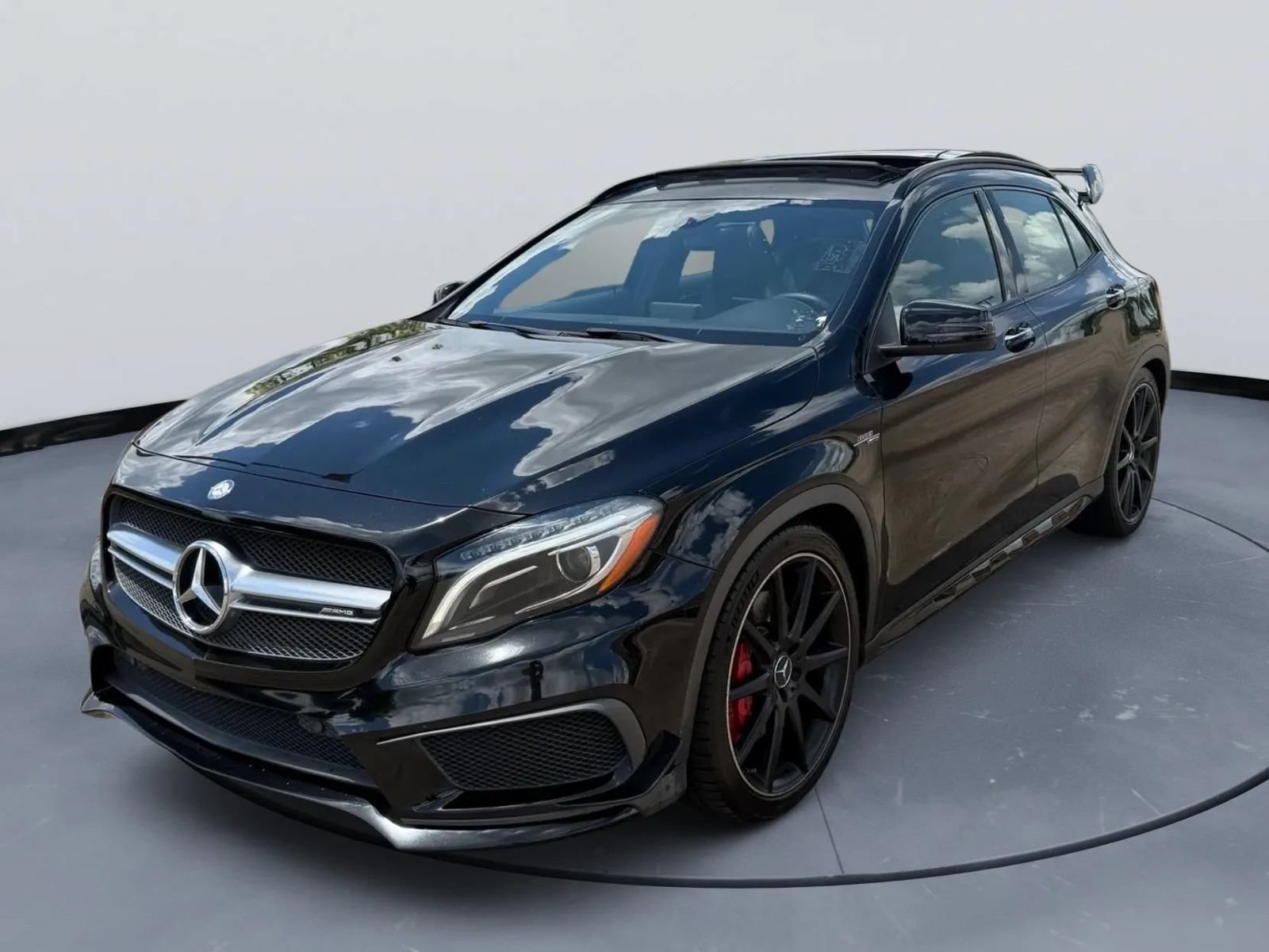 Used 2015 Mercedes-Benz GLA 45 AMG 4MATIC image 3
