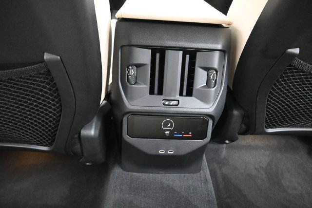 New 2026 BMW X3 xDrive30i w/ Premium Package AWD/4WD image 17