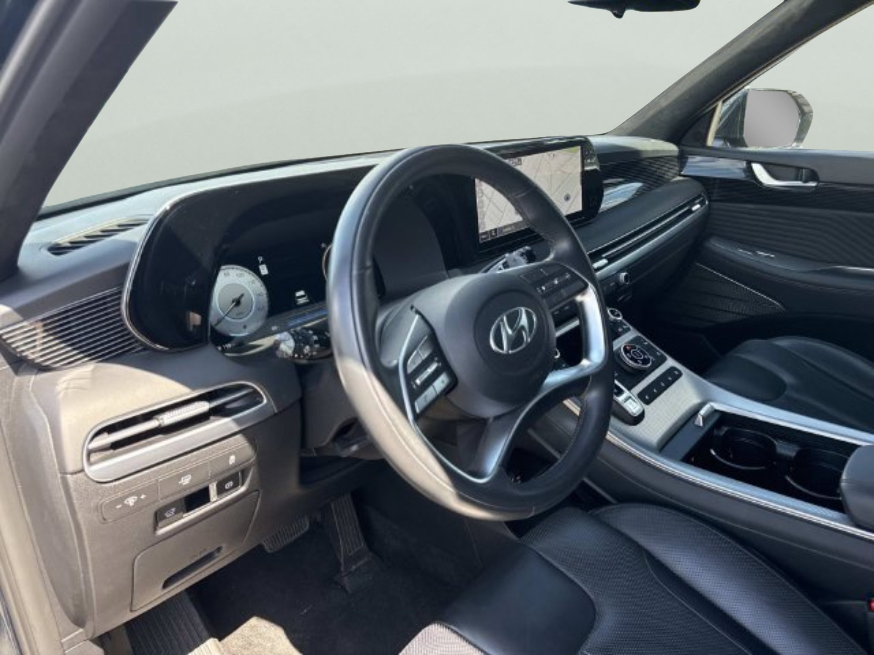 Used 2025 Hyundai Palisade Calligraphy AWD/4WD image 19