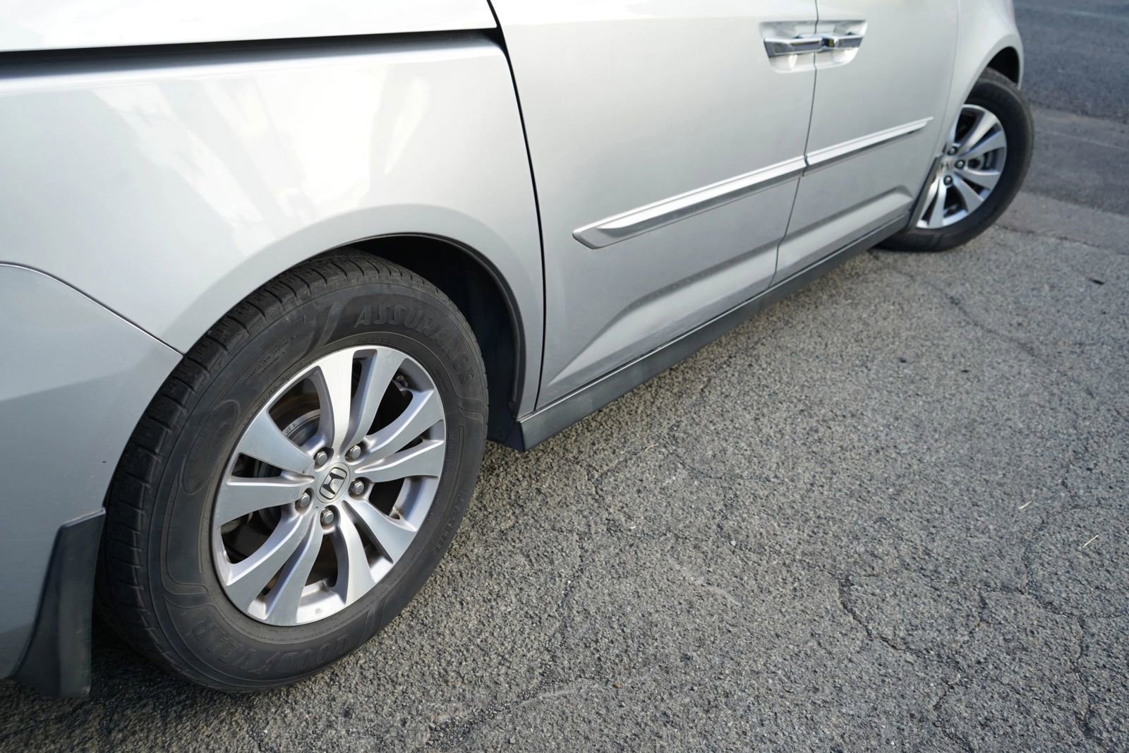 Used 2017 Honda Odyssey EX-L image 7