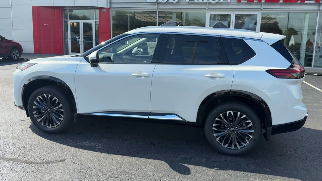 New 2026 Nissan Rogue Platinum w/ Platinum Premium Package AWD/4WD image 4