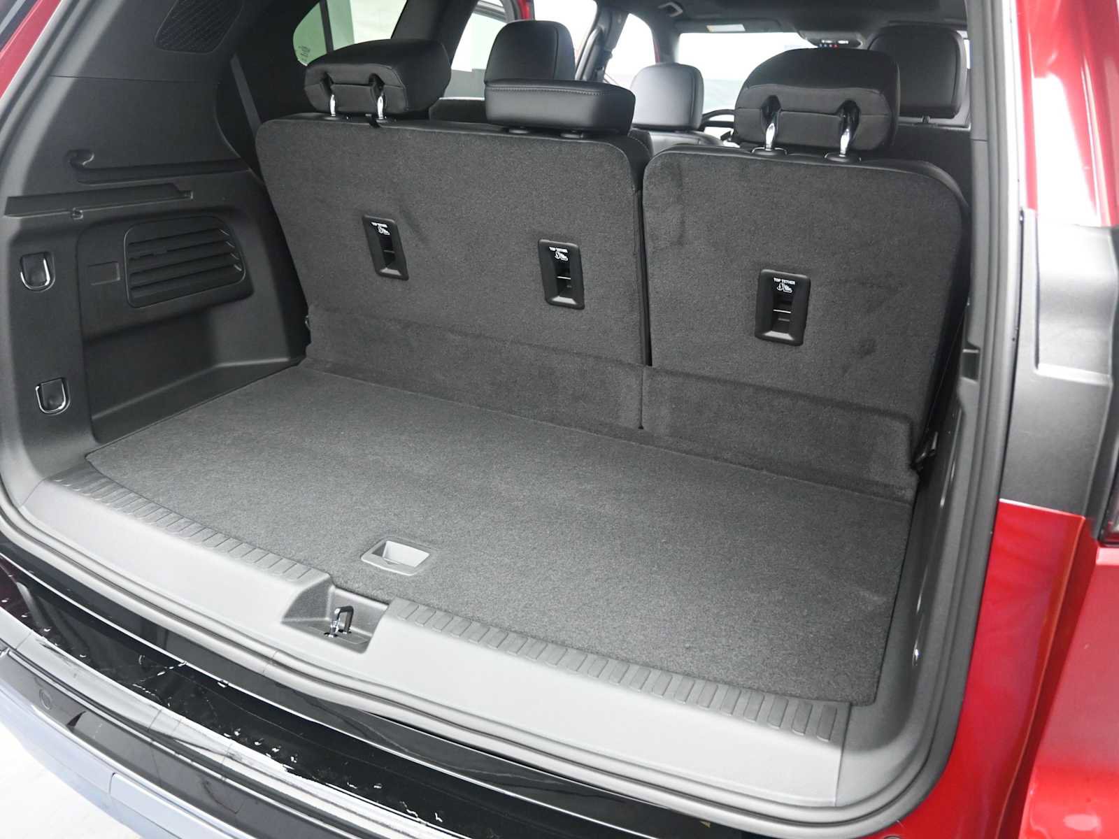 New 2026 GMC Acadia Denali image 10