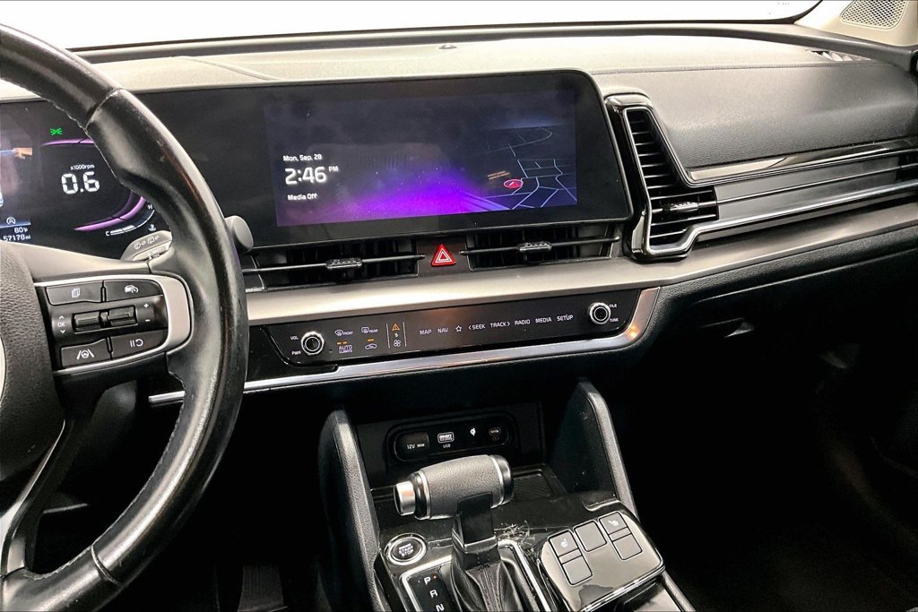 Used 2023 Kia Sportage EX FWD image 7