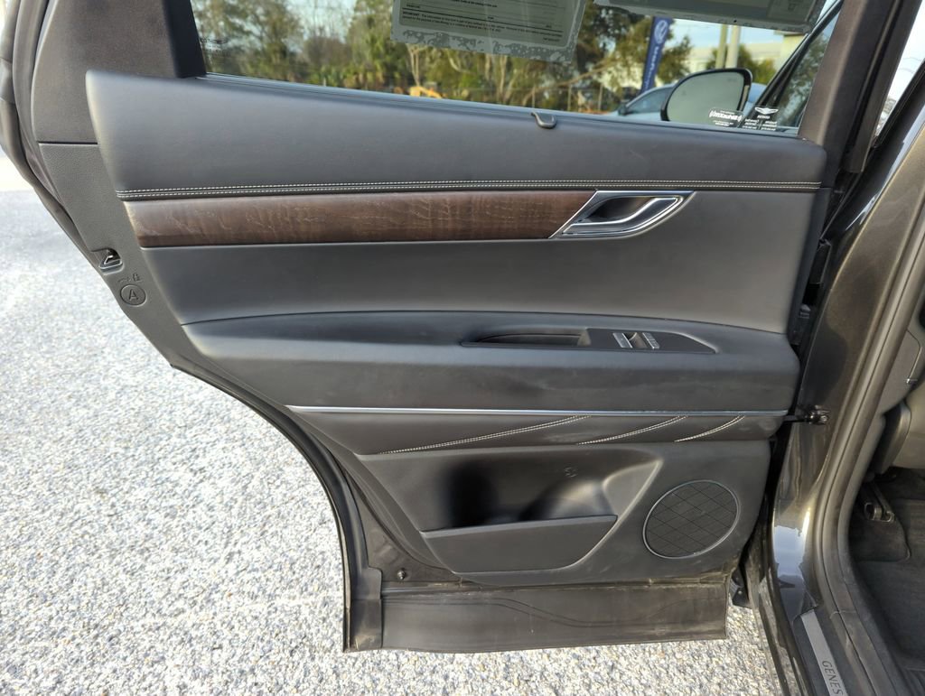 Used 2024 Genesis GV80 2.5T image 27