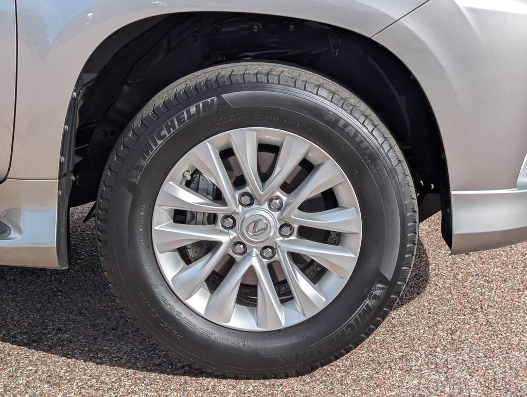 Used 2023 Lexus GX 460 Premium w/ Premium Plus Package AWD/4WD image 10