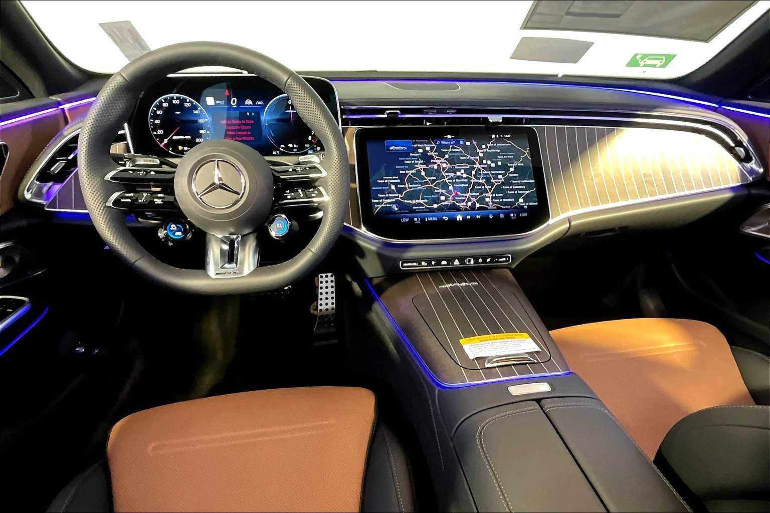 New 2026 Mercedes-Benz E 53 AMG e 4MATIC Sedan image 7