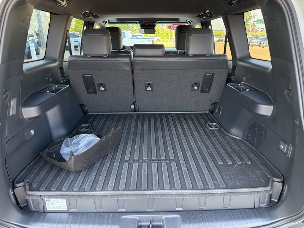 Used 2025 Toyota Land Cruiser AWD/4WD image 26