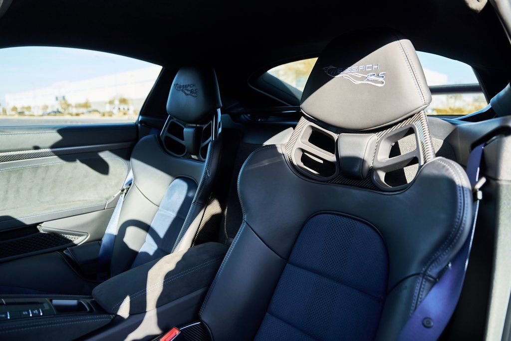 Used 2024 Porsche 718 Cayman GT4 RS w/ Weissach Package RWD image 35