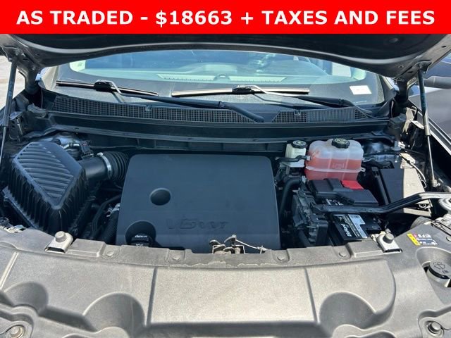 Used 2021 Chevrolet Traverse LS FWD image 11