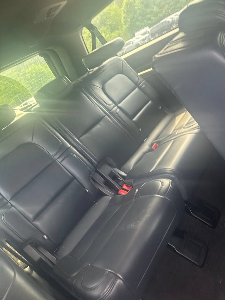 Used 2024 Lincoln Navigator L 4WD image 11