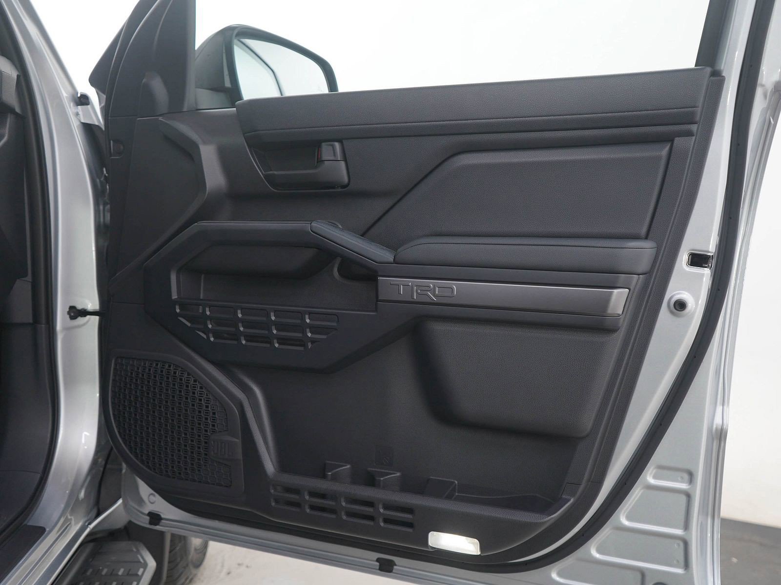 Used 2025 Toyota 4Runner TRD Off-Road Premium image 12