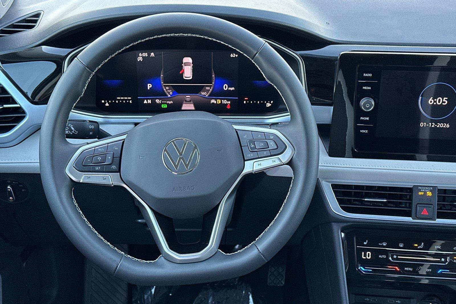 New 2026 Volkswagen Taos SE AWD/4WD image 13