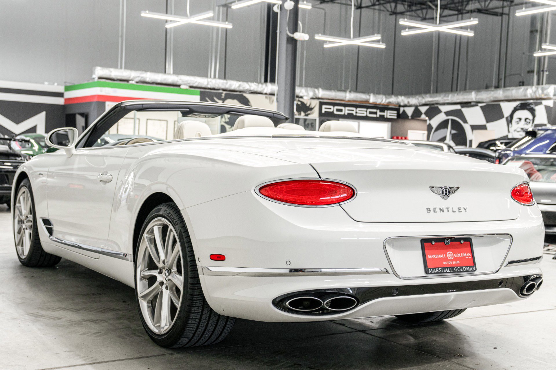 Used 2023 Bentley Continental GT Azure image 6