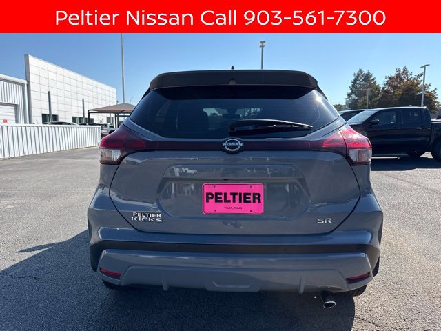 Certified 2024 Nissan Kicks SR w/ SR Premium Package FWD image 4