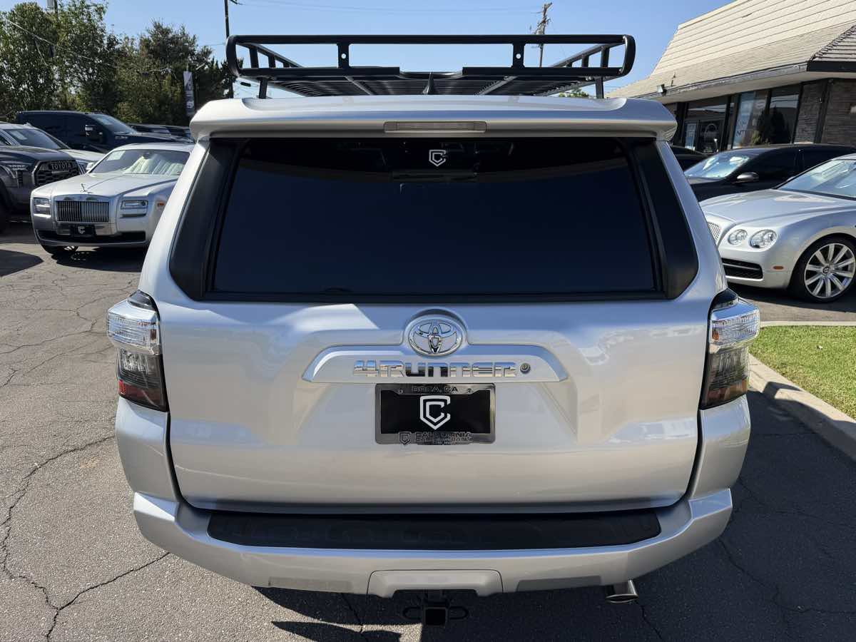 Used 2019 Toyota 4Runner SR5 Premium w/ Convenience Package AWD/4WD image 5