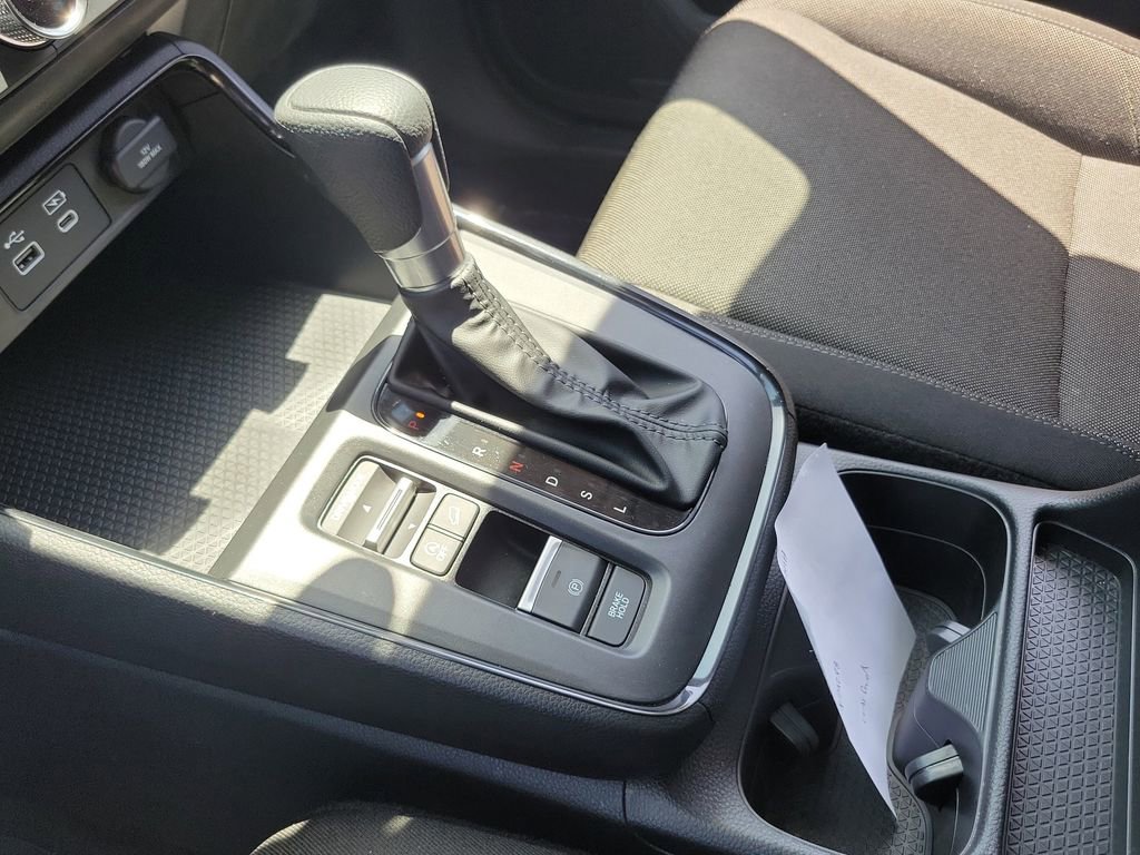 Certified 2025 Honda CR-V EX image 30