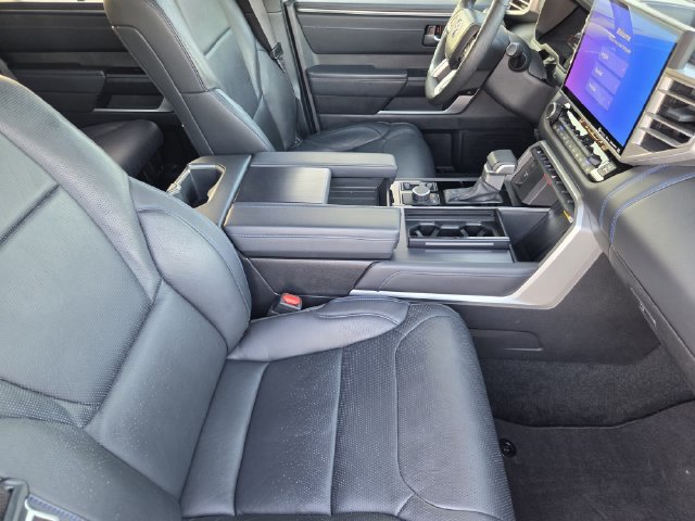 Used 2024 Toyota Sequoia Platinum AWD/4WD image 12