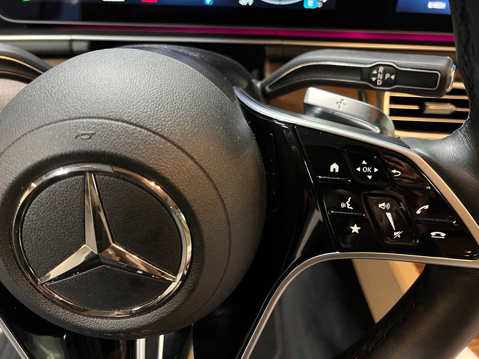 Used 2025 Mercedes-Benz GLS 450 4MATIC image 29