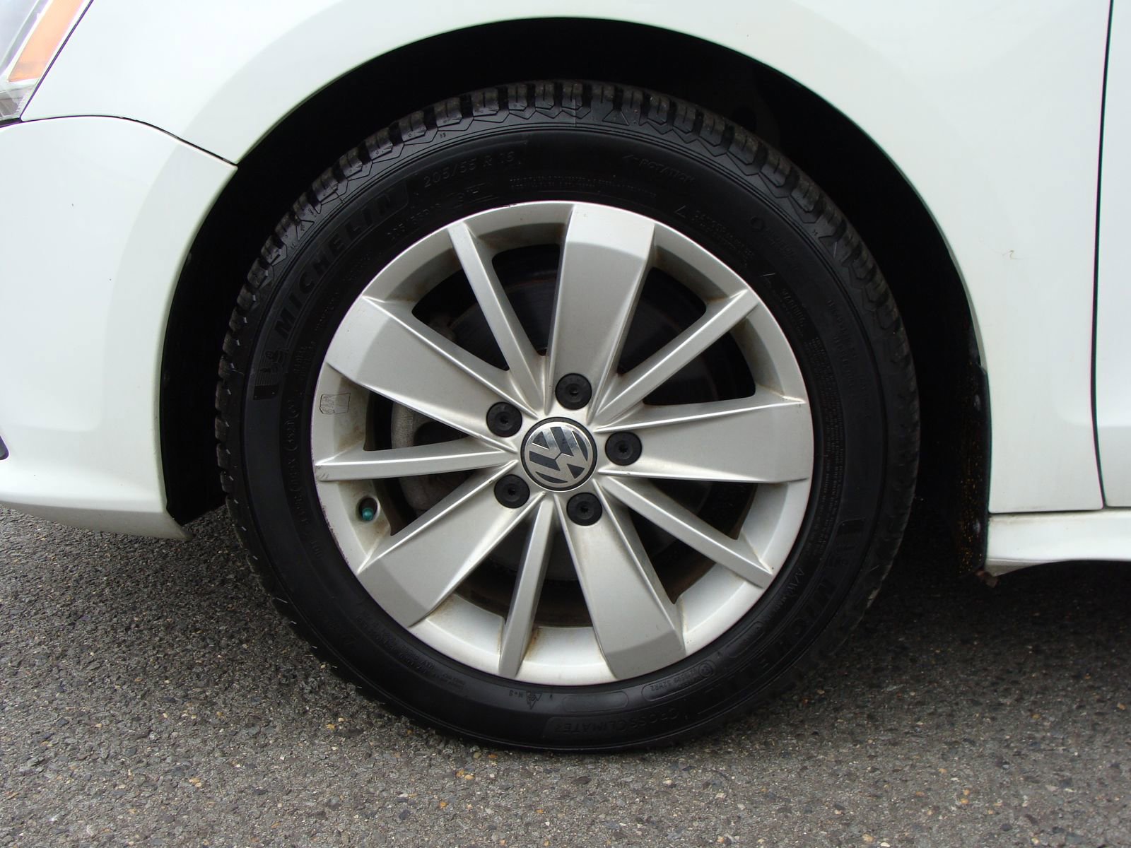 Used 2015 Volkswagen Jetta SE FWD image 30