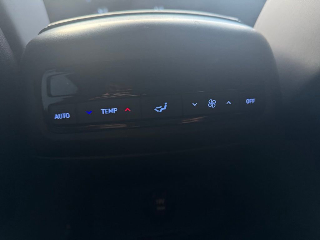 Used 2024 Hyundai Palisade SEL AWD/4WD image 13