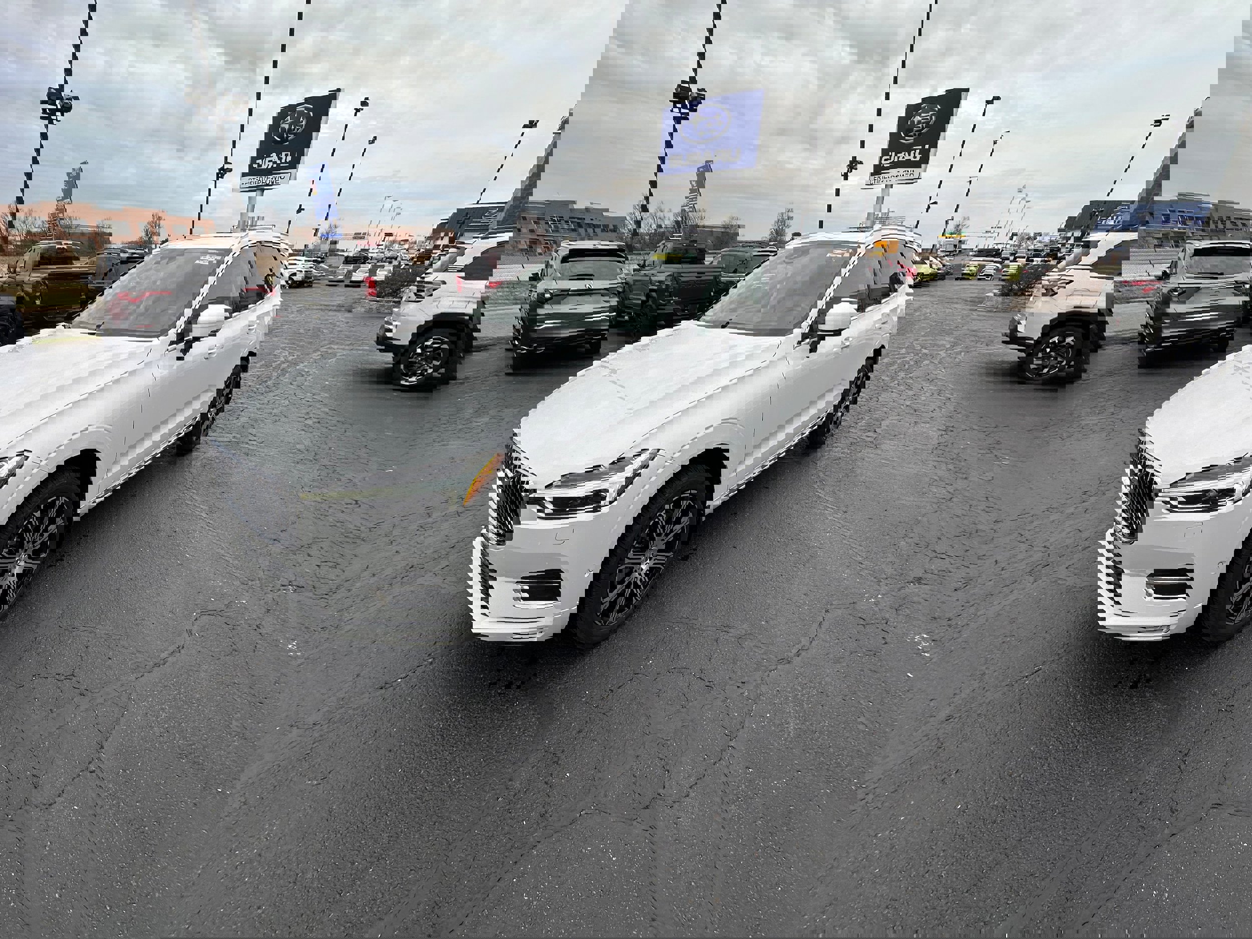 Used 2018 Volvo XC60 T6 Inscription image 7