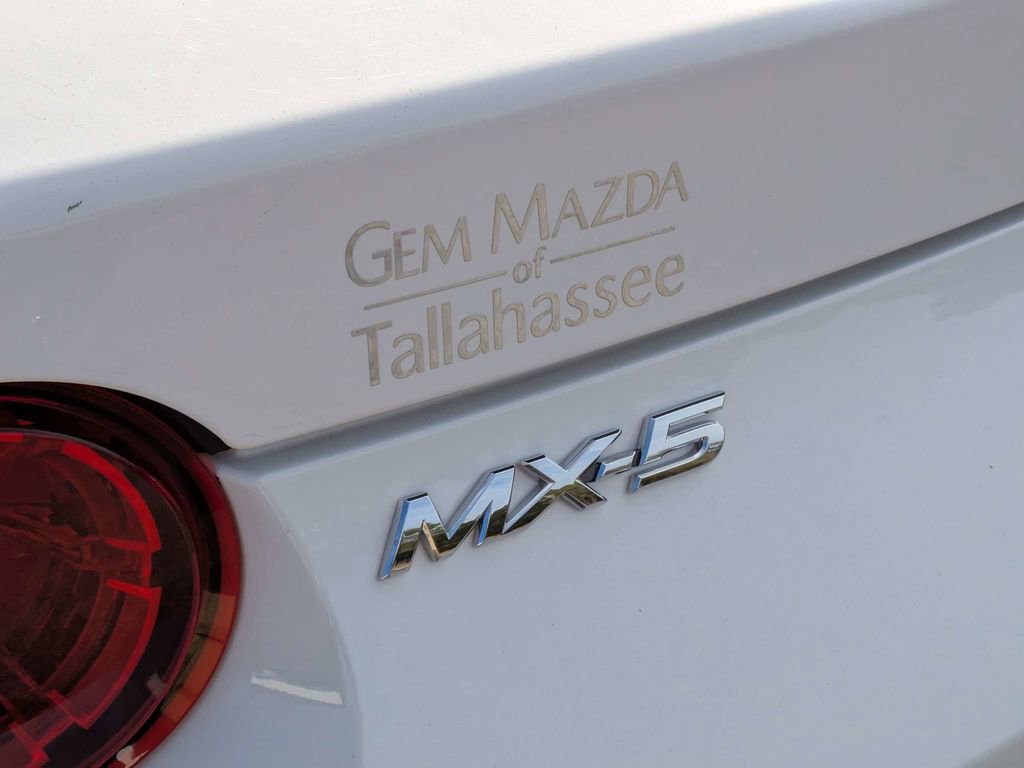 Used 2017 MAZDA MX-5 Miata Sport image 20